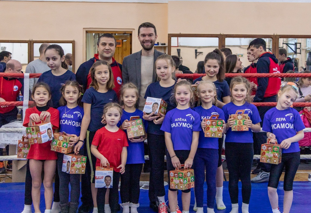 Вчера заезжал к своим друзьям в клуб «Чемпион».